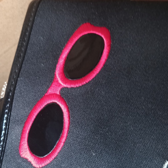 Lulu Guinness Black handbag with shades - Picture 14 of 16